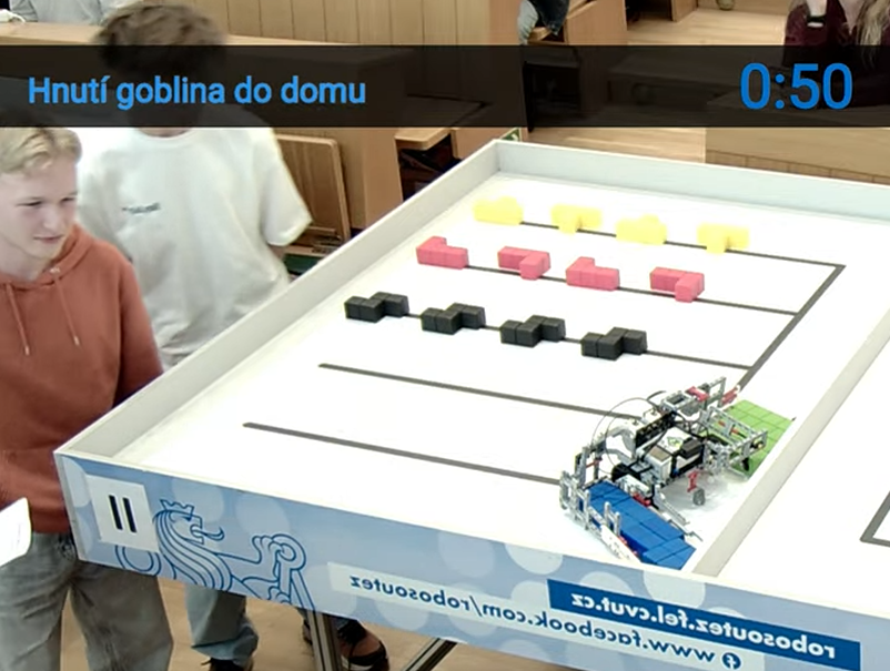 Na Robosoutěži 2025 pro střední školy