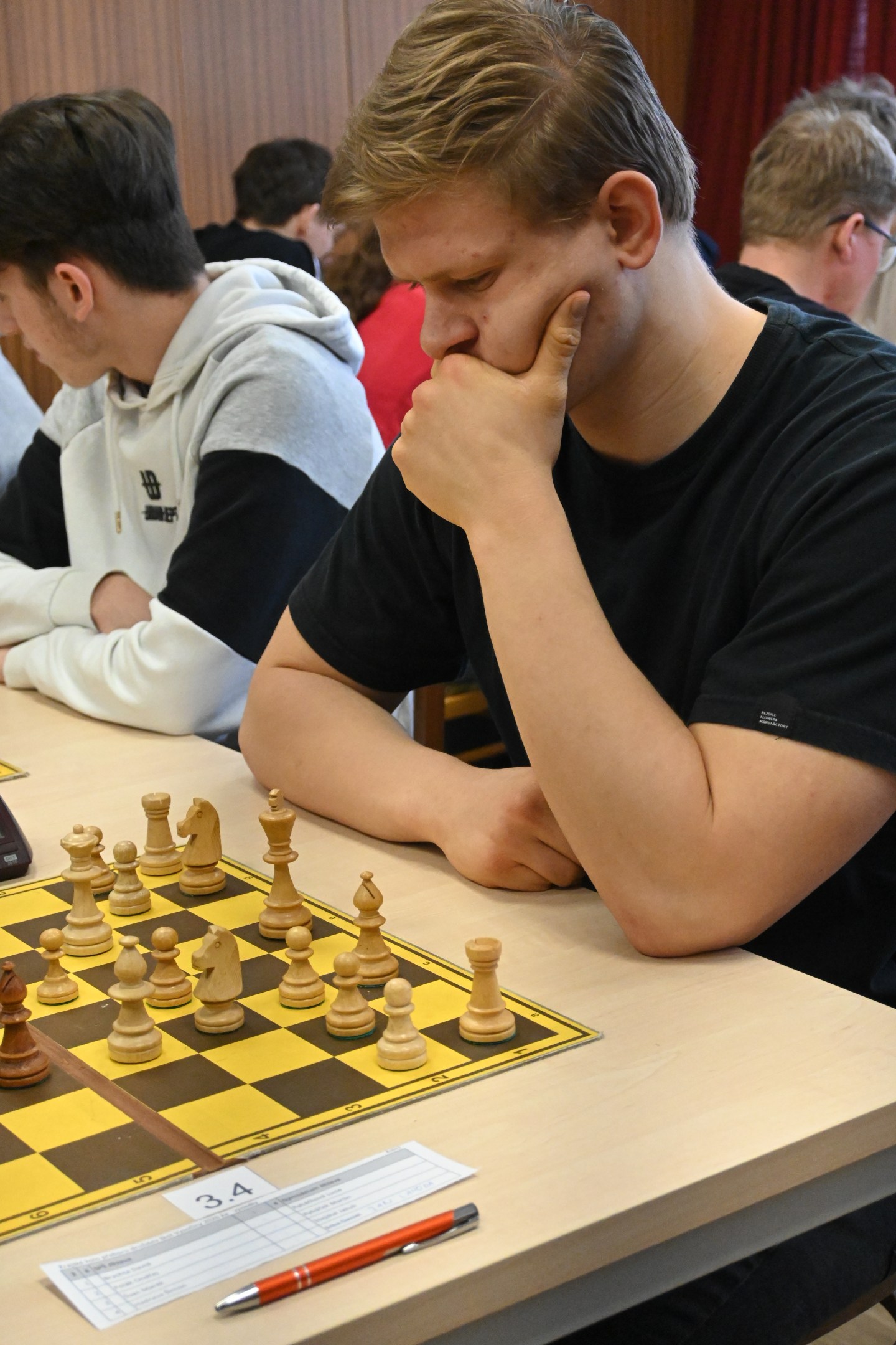 Šachový tým postupuje do republikového finále