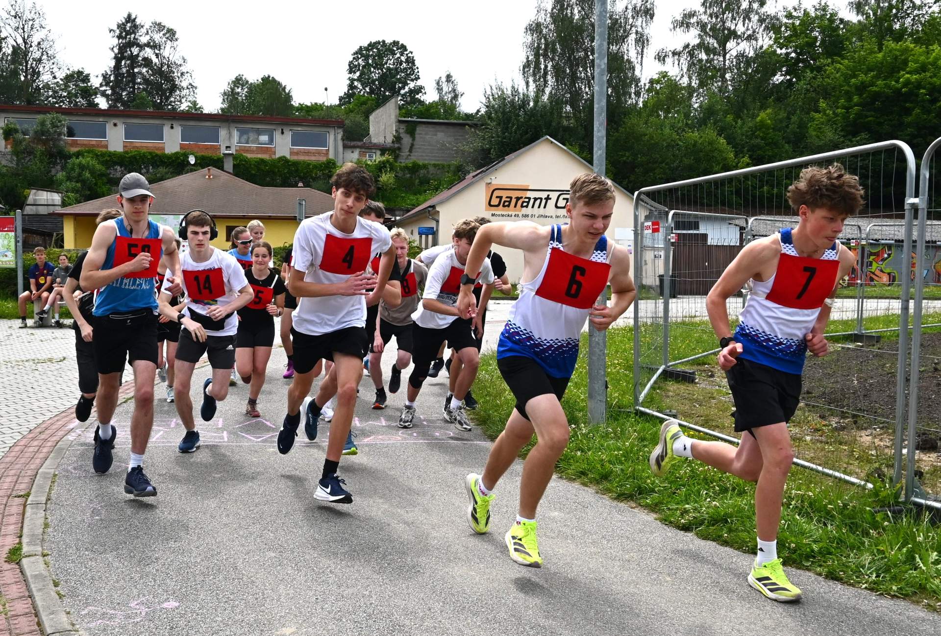 Gympl v Běhu